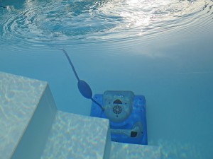 robot nettoyeur de piscine