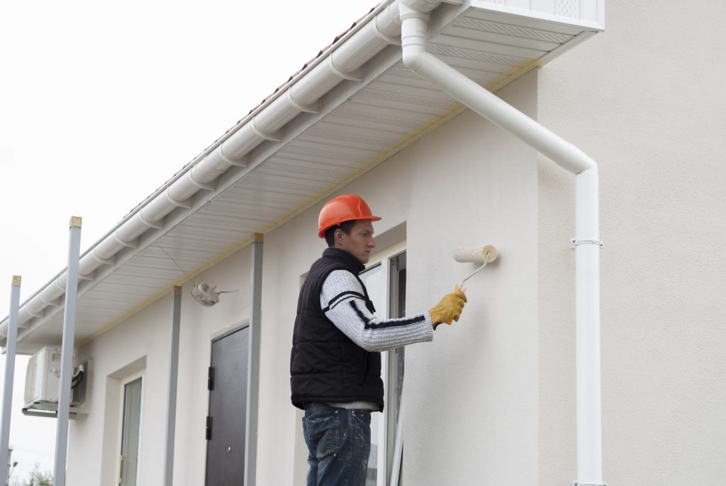 Peinture de façade : conseils pour éviter les traces lors des travaux