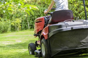 utilisation de tracteur tondeuse de location